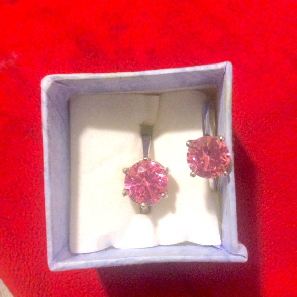 Simulated morganite ring, sterling silver, sizes eight and seven :
U pick - Picture 13 of 14